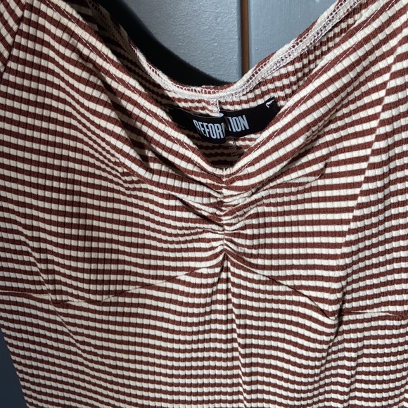 Reformation viola dress - Picture 2 of 5